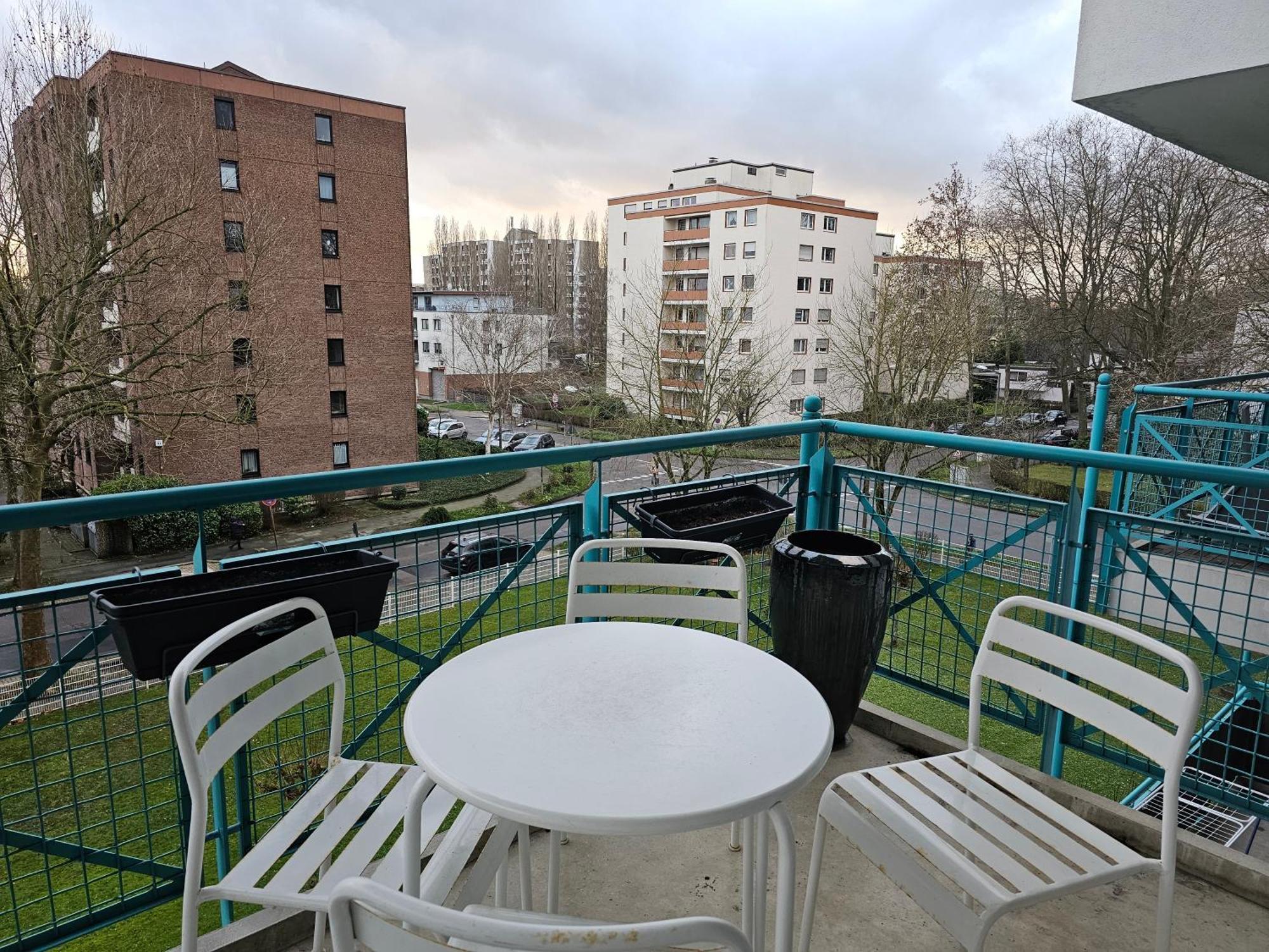Uebernachten Sie Im Wunderschoenen Weiden Appartement Keulen Buitenkant foto